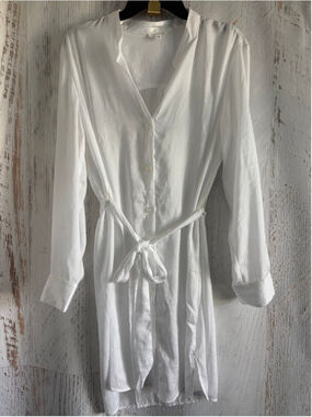 Women's Summersalt White Long Sleeve Shirt Dress with Belt, Size L